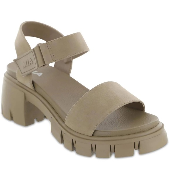 MIA Shoes - MIA Tan Chunky Sandals